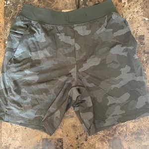 Lululemon men’s shorts